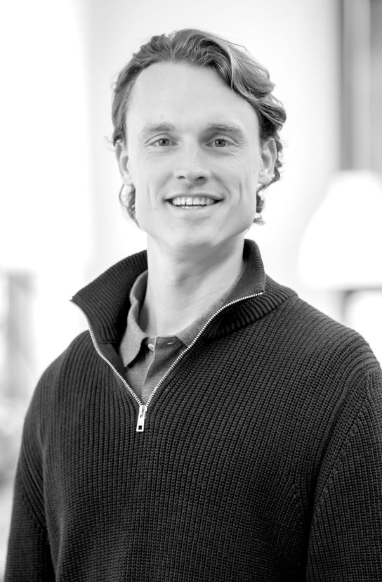 Black and white portrait of Adriaan Beeftink